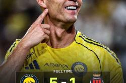 包含C罗连续二十场比赛得分超过惊险取胜，曼联挑战极限！的词条
