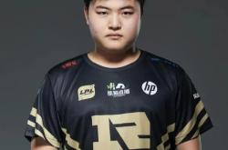 Uzi迎来七赛季高光表现，RNG球迷沸腾！的简单介绍